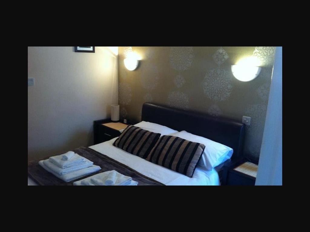 The Old Bell Bed & Breakfast Shrewsbury Phòng bức ảnh